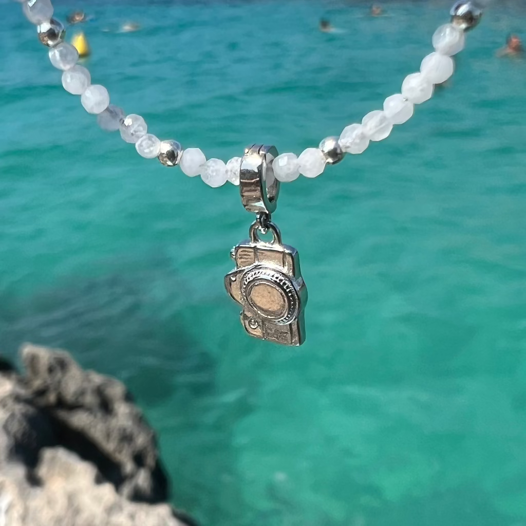 CÀMERA CHARM