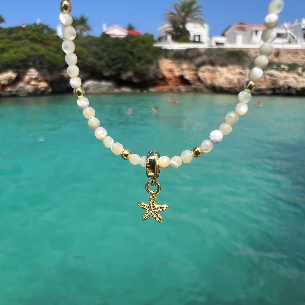 ESTRELLA AMULET