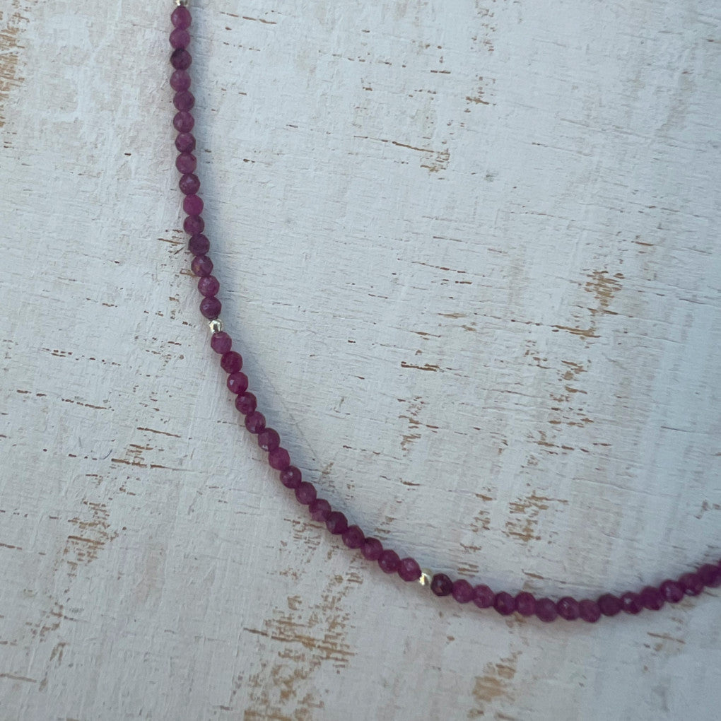 COLLAR DE RUBÍ