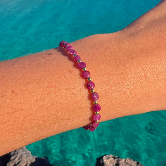 NEITA RUBY GOLD NECKLACE AND BRACELET SET