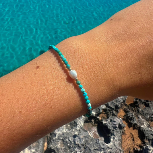 BRACELET DE PERLES TURQUOISES OR