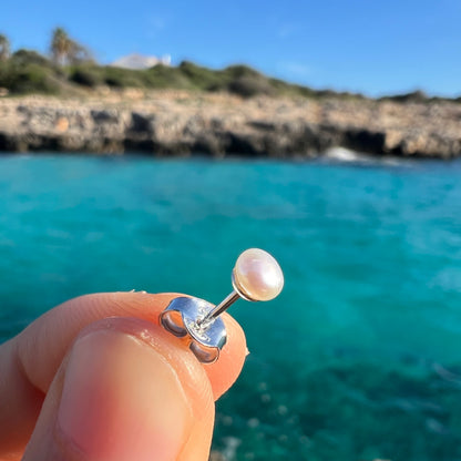 MINI PENDIENTES PERLA