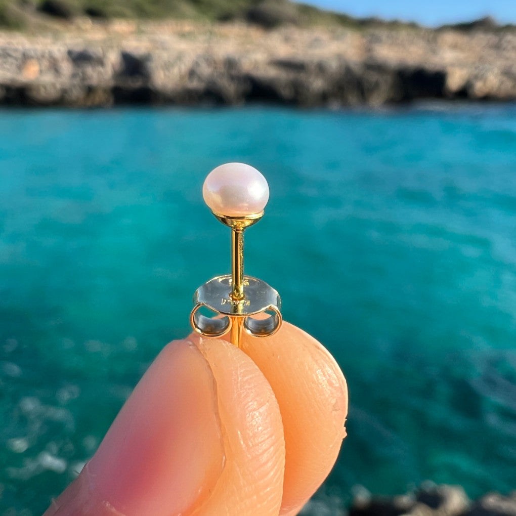 Boucles d'oreilles miniatures en or et perles