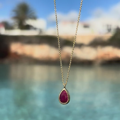 COLLAR DROP JADE ROJO ORO