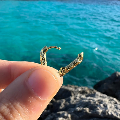 SQUARED GOLD EARRINGS